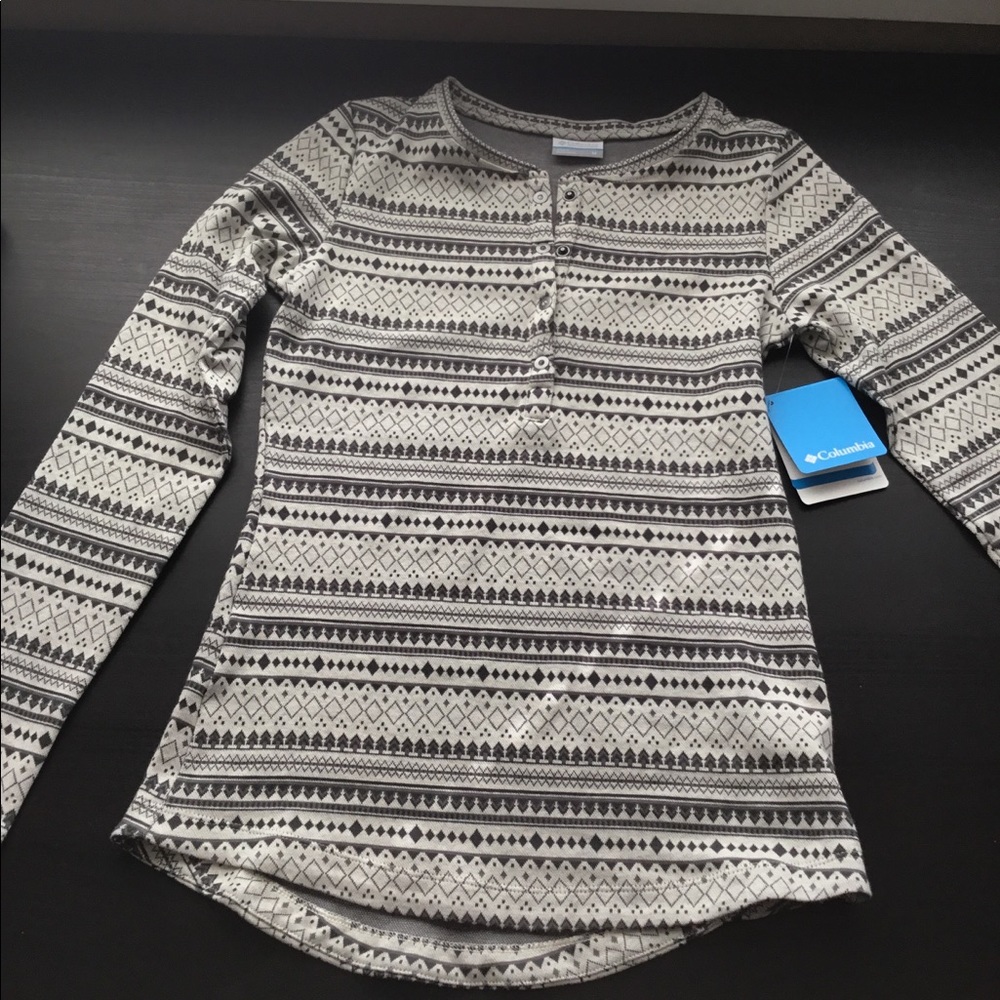 Columbia long sleeve Top, Gray Black , Size Medium NWT - Picture 6 of 13